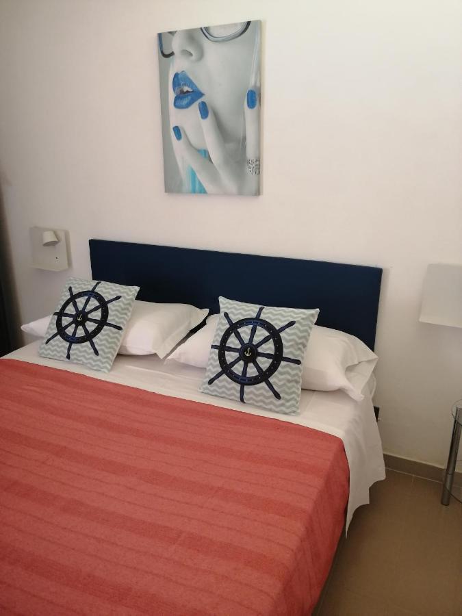 Le Rocce Holiday Rooms San Vito Lo Capo Eksteriør billede