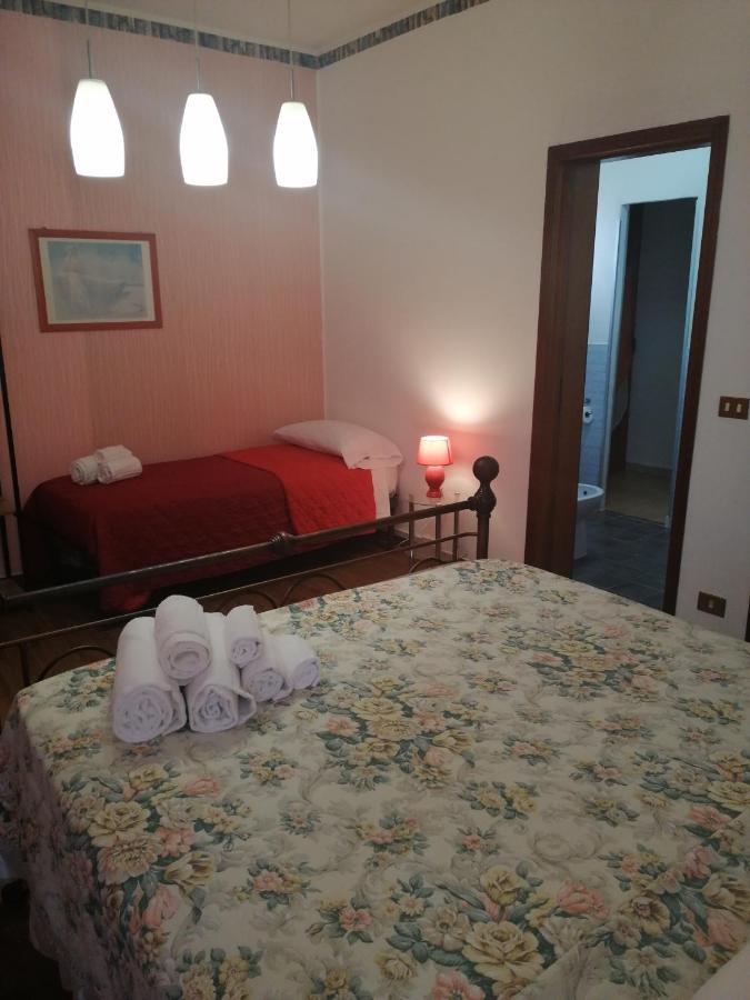 Le Rocce Holiday Rooms San Vito Lo Capo Eksteriør billede