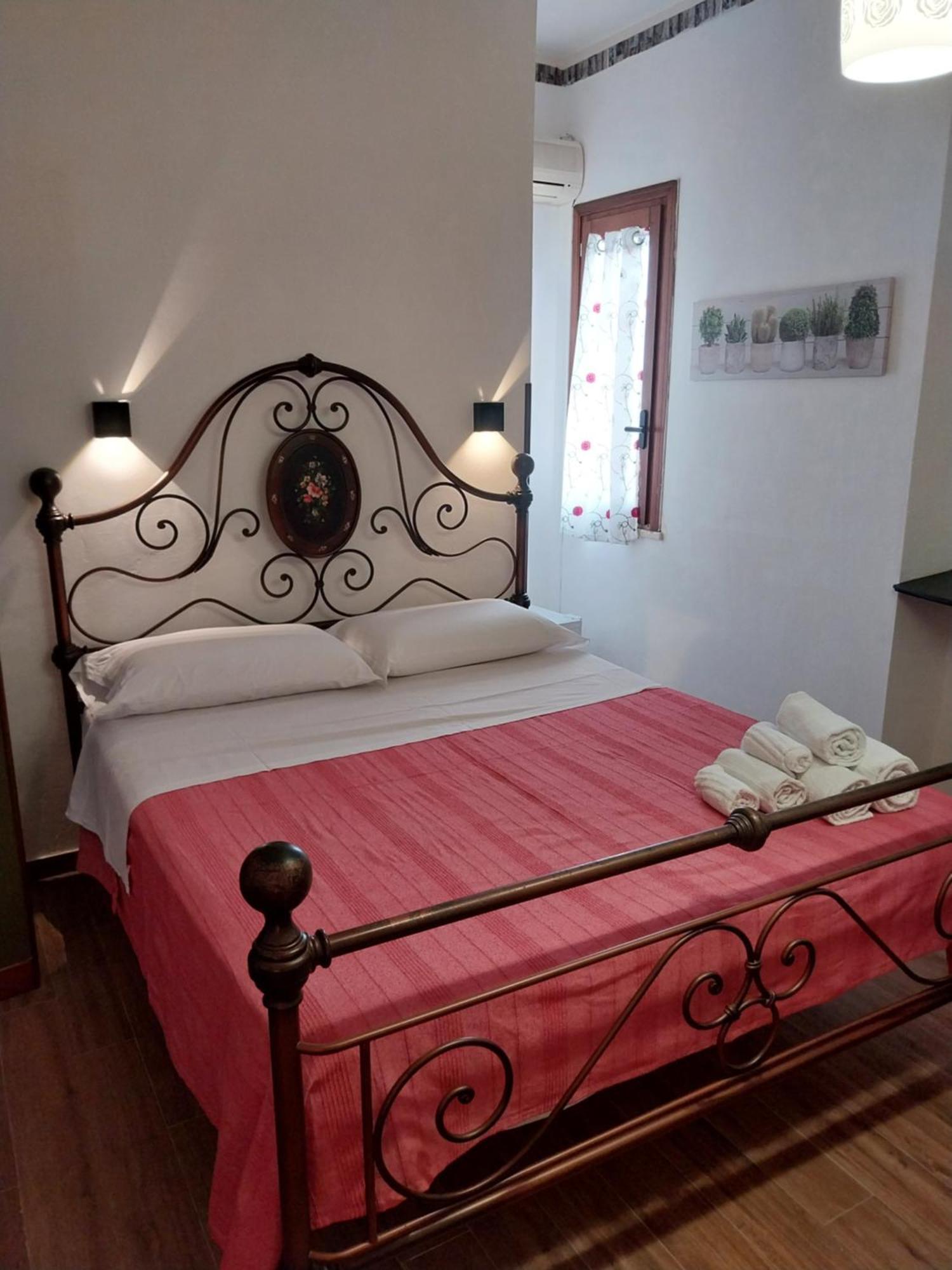Le Rocce Holiday Rooms San Vito Lo Capo Eksteriør billede