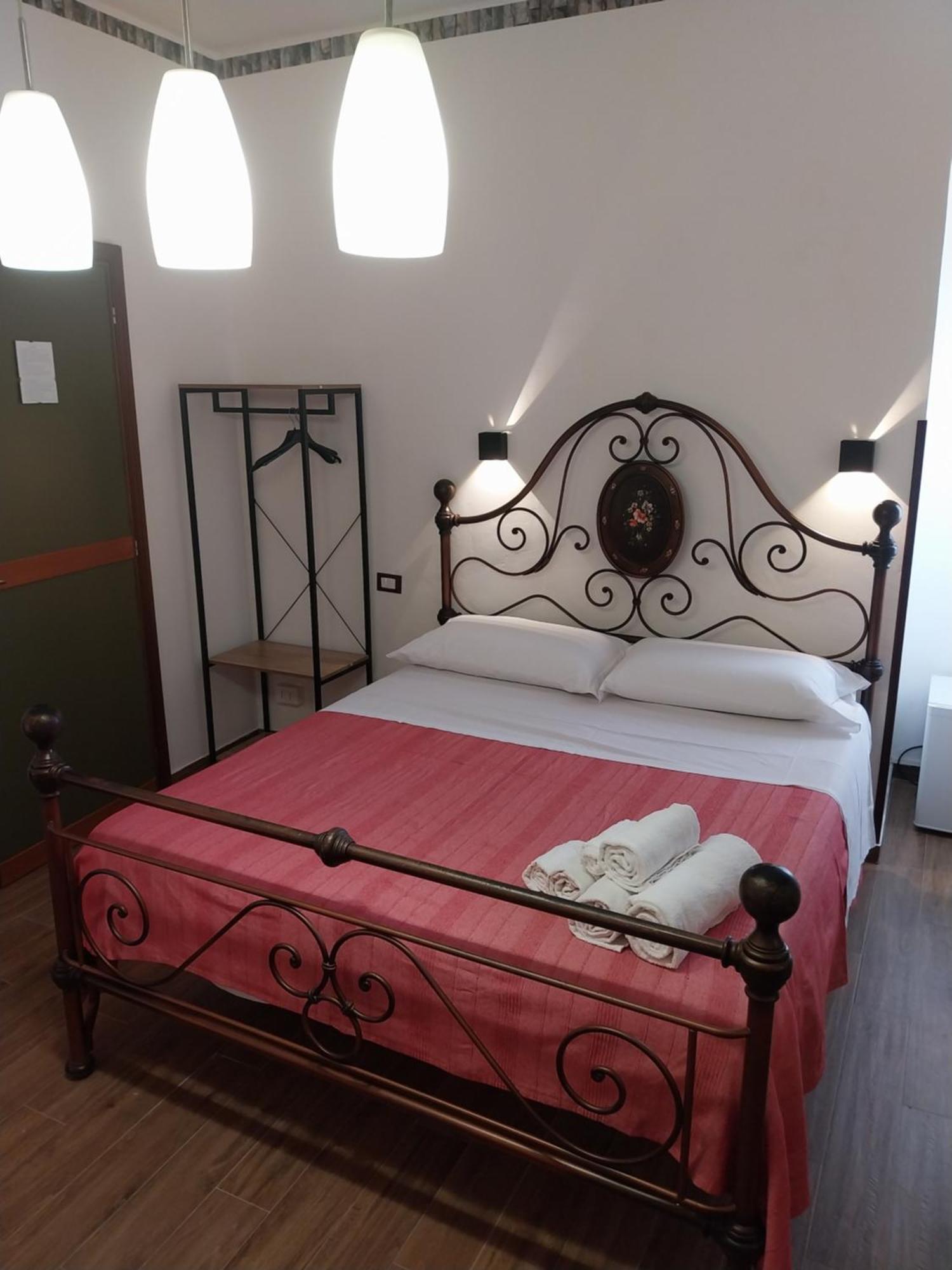 Le Rocce Holiday Rooms San Vito Lo Capo Eksteriør billede